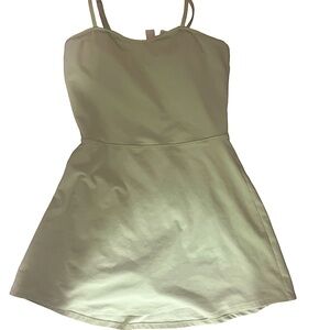 Small light green alo tennis dress